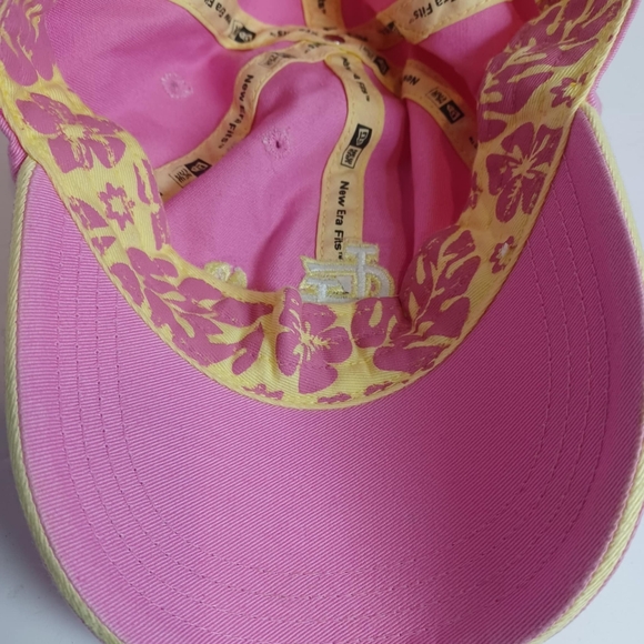 New Era St Louis Pink Hat Wirh Embroidered Flowers Cap Adjustable Strap - Picture 5 of 7